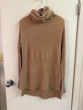 Turtleneck cashmere Longline Sweater - Camel